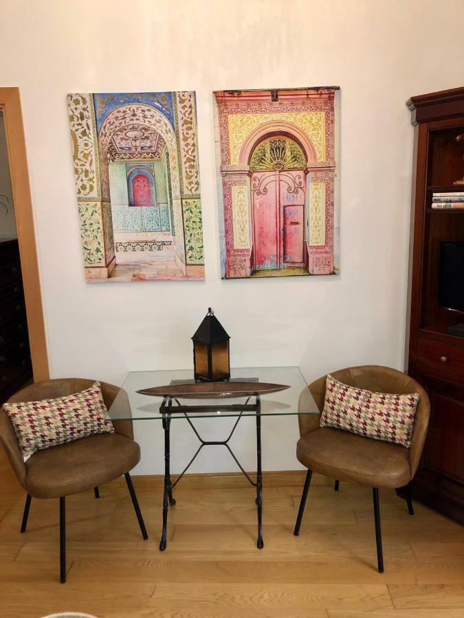 Apartamento Calle Cuna Seville Ngoại thất bức ảnh